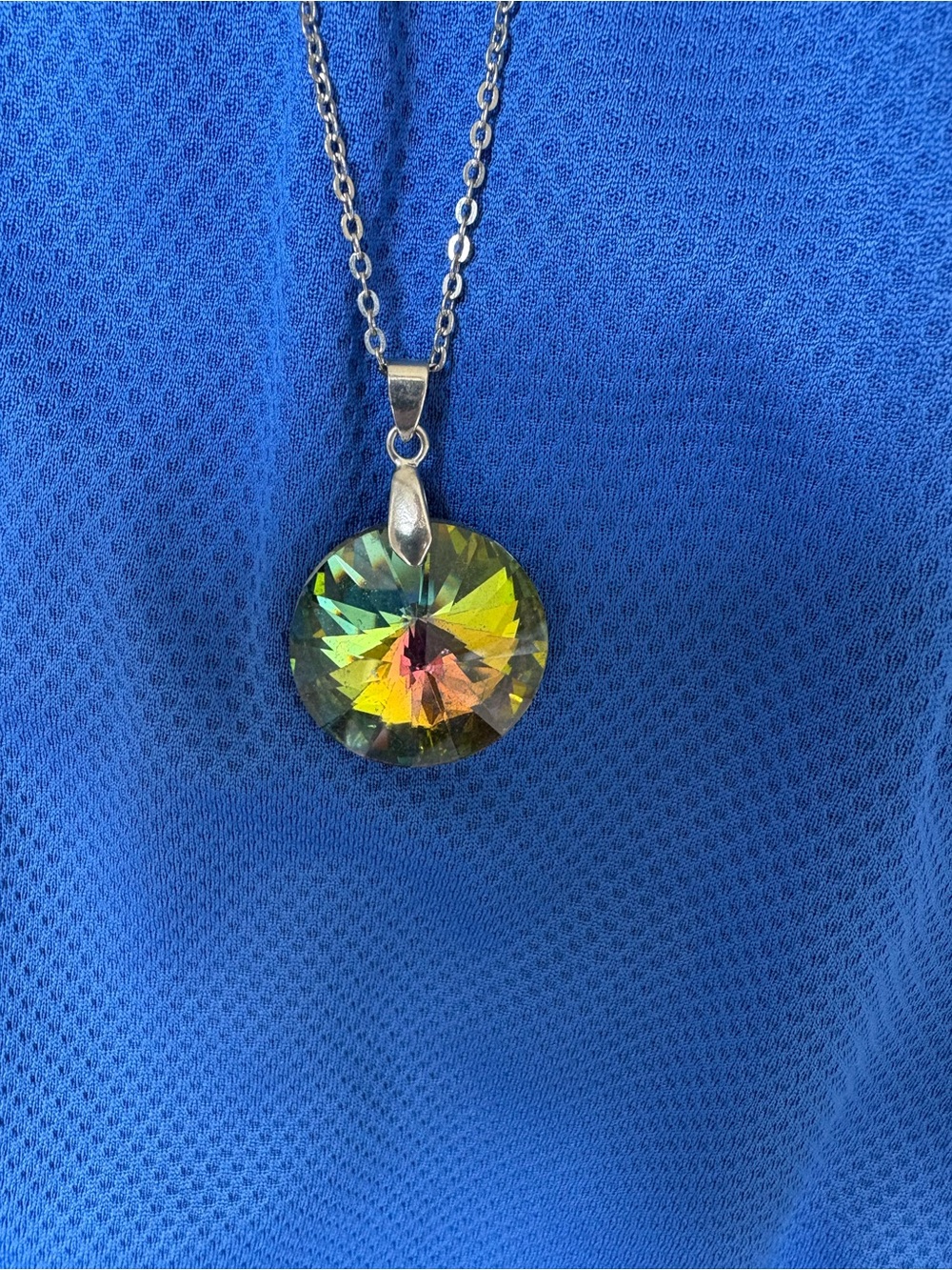 Sunning vintage Crystal Aurora Round Pendant Necklace - Green Multicolor